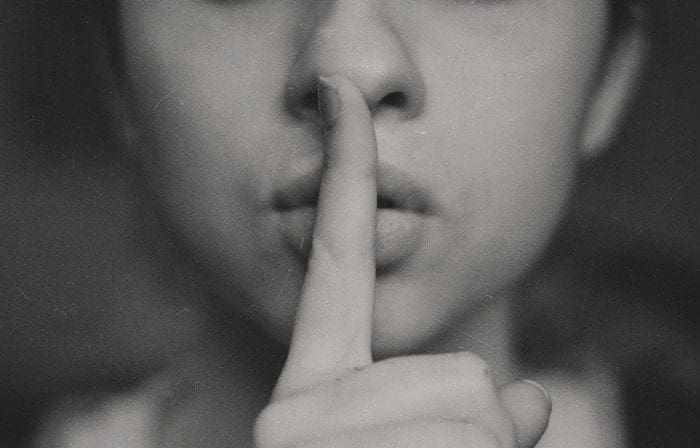 Silent unsplash